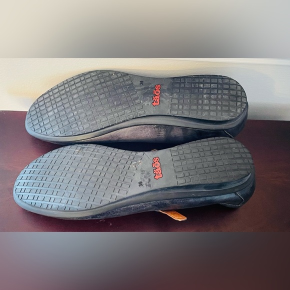 Taos Z3766* Woman's Blue Metallic Mary Jane Walking Shoes Size 8-8.5 US / 39 - Picture 12 of 14